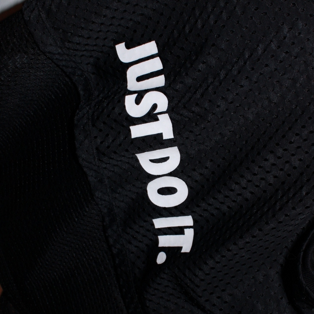 Nike top - Picture 5 of 6
